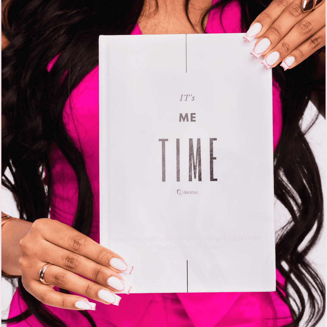 Its ME Time: A Budget Planner, Affirmations and Gratitude Journal.
